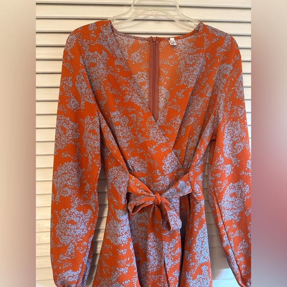 Romper - Picture 1 of 2